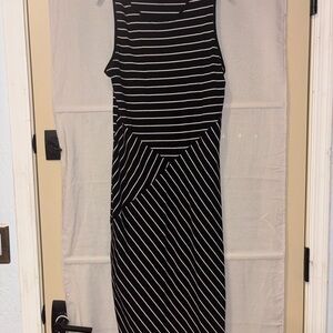 Mossimo Supply Co. Black and White Striped Midi Dress